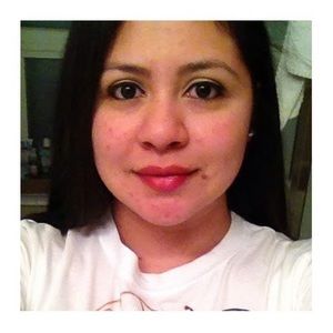 Meet your Posher, Lucia
